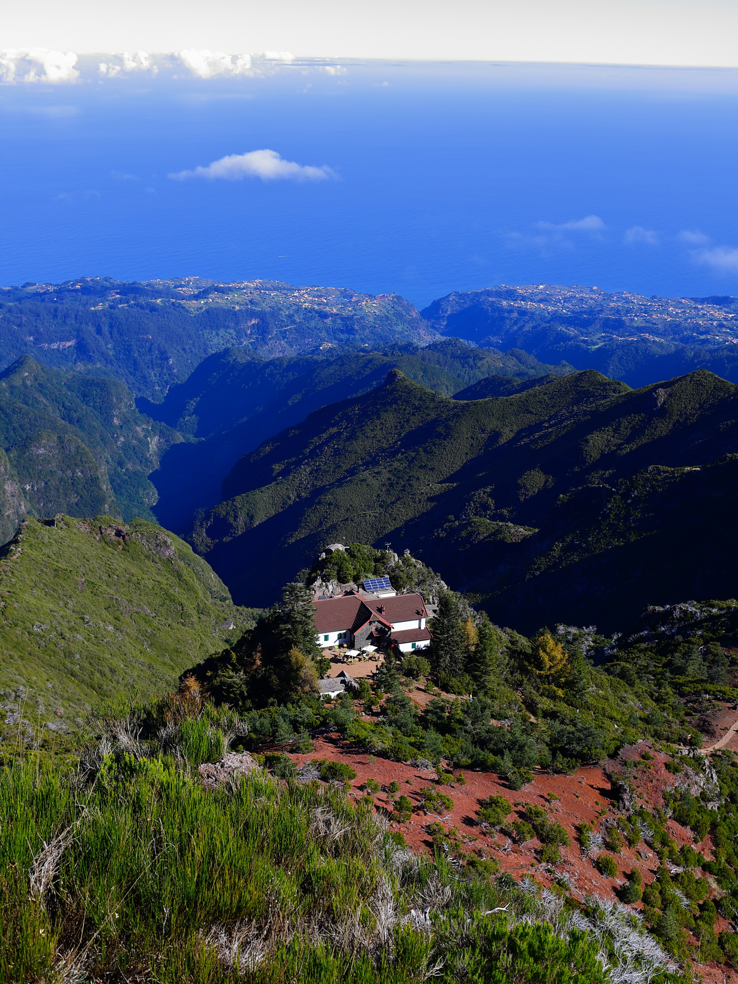 Szlak z Pico do Areeiro na Pico Ruivo