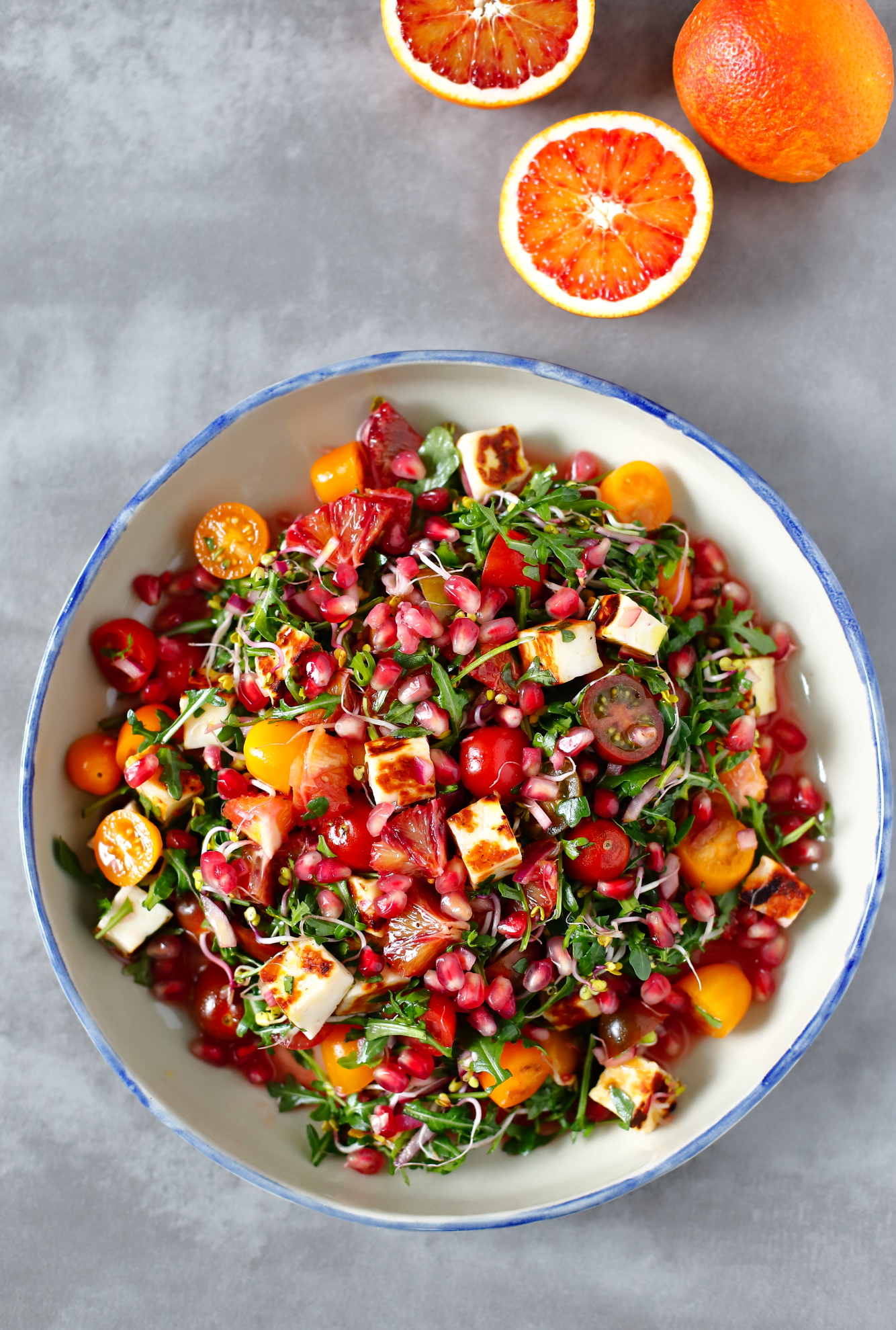 Sałatka ze smażonym halloumi Sałatka ze smażonym halloumi