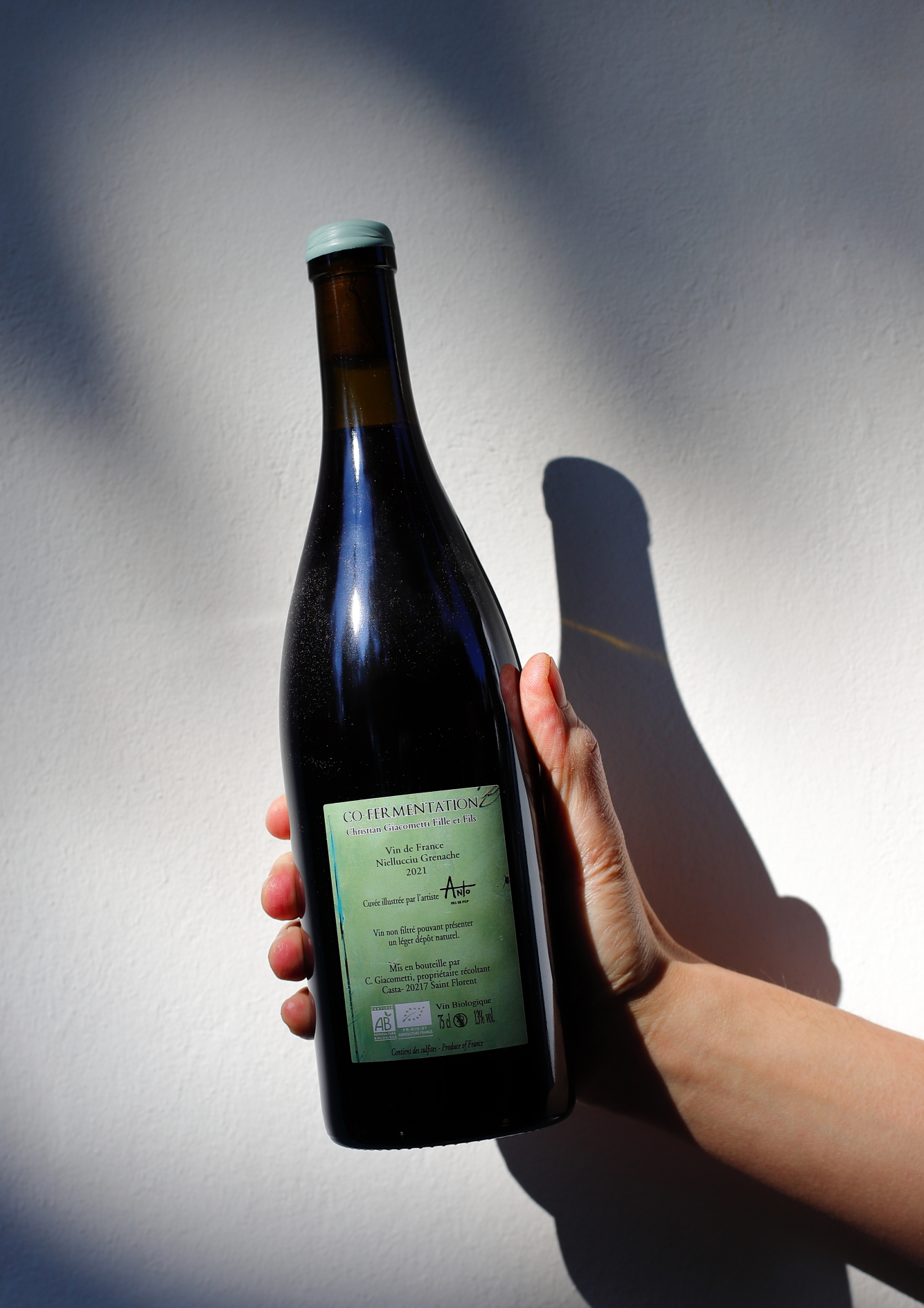 Domaine Giacometti Le vin coule dans nos veines Domaine Giacometti Le vin coule dans nos veines